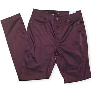 🧡The Slim Chic Burgundy Satin Slim With Slit Pants☆